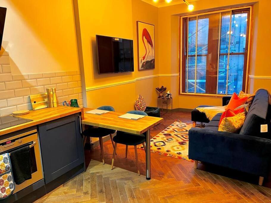 New! Stunning 1 bed Apt in West End Glasgow Exterior foto